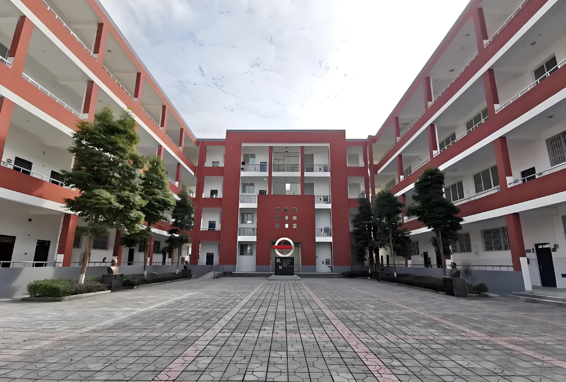 绵阳市丰谷中学